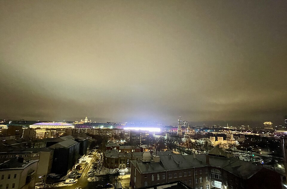 Ночное небо в Москве
